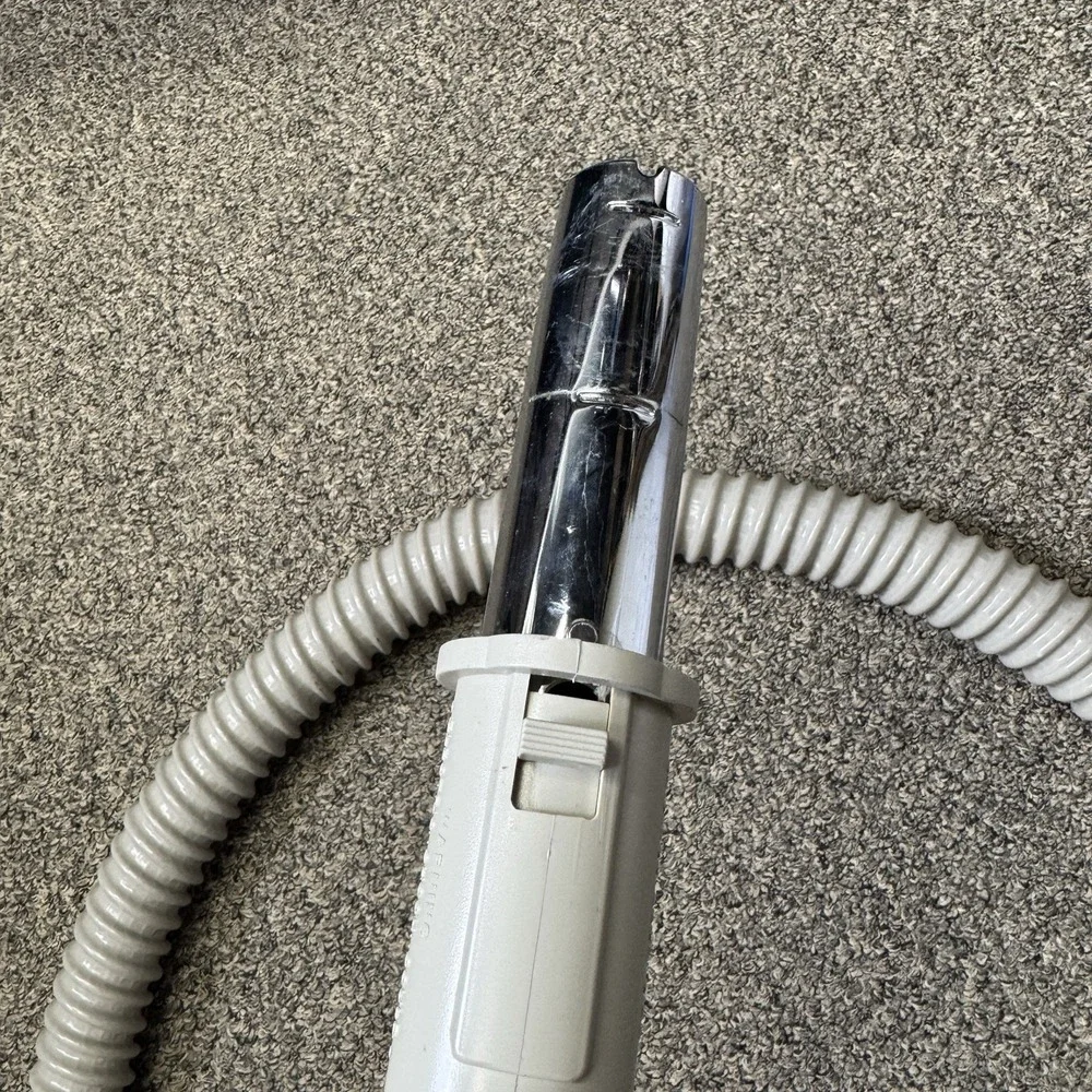Electrolux Epic Series 6500 SR Vacuum Accessory Hose Handle Attachment Works